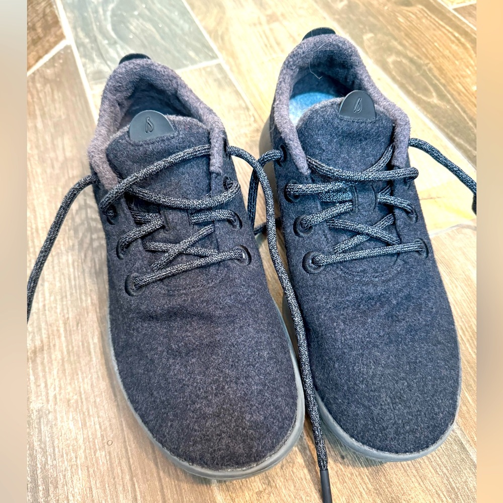 Allbirds Wool Runners.  Excellent condition.